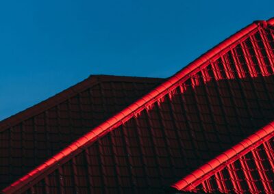 Asphalt Shingles vs. Metal Roofing